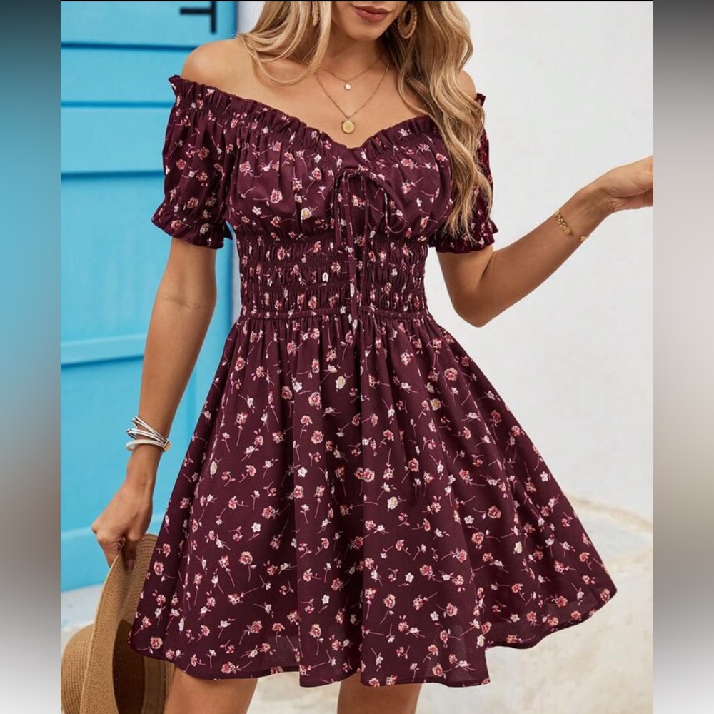 🌙SHEIN Floral Burgundy Dress🌙
